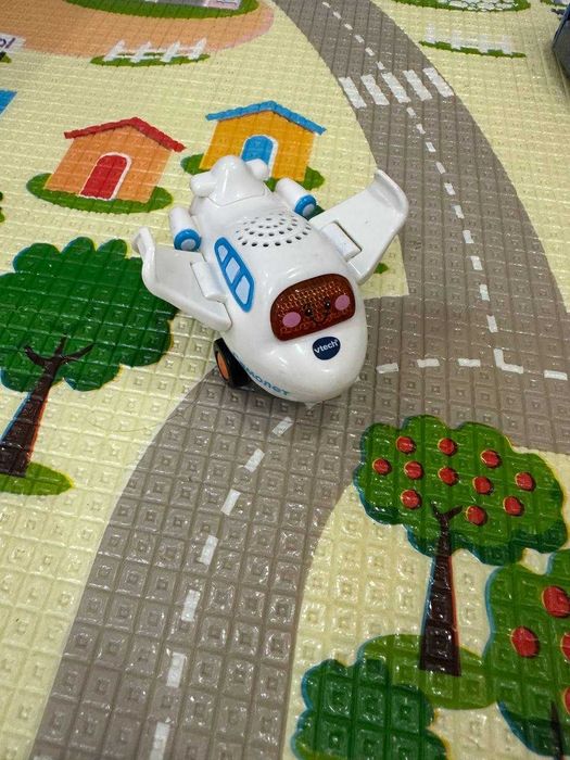 Развивающая игрушка VTech Самолет