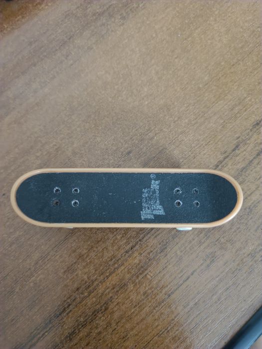 Фингерборд TECH DECK Toy Machine