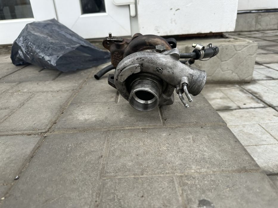 Продам турбину 4D56 б/у