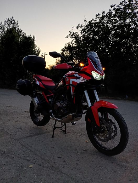 Vând Honda CRF 1100 Africa Twin