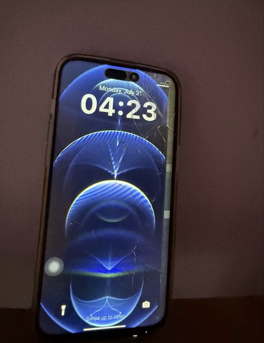 15 pro max spart placa andoid nu ios  250 lei