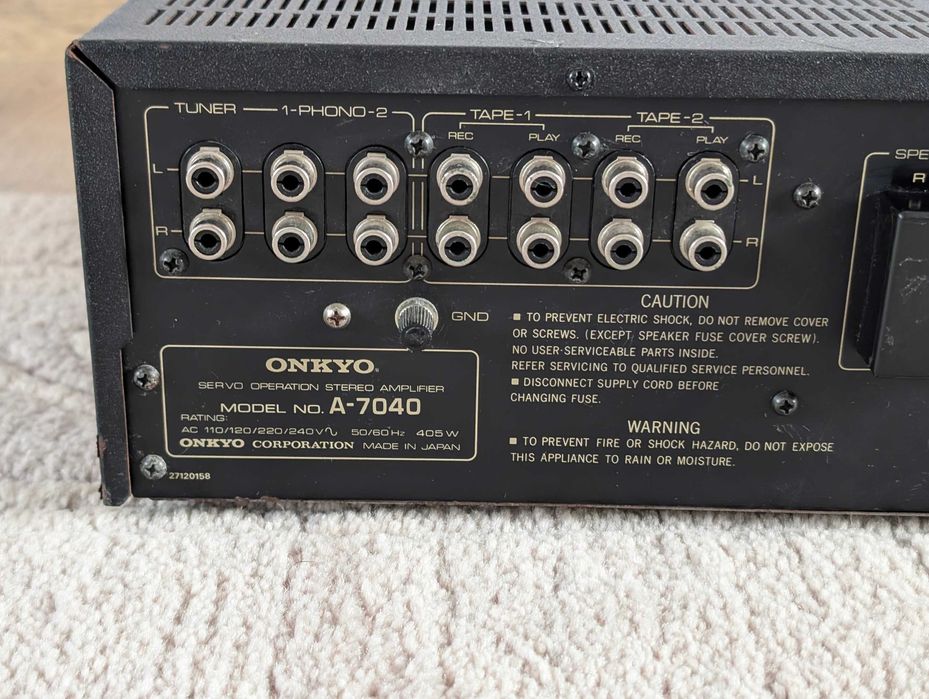 Amplificator audio / statie Onkyo A7040 , urgent 300 lei
