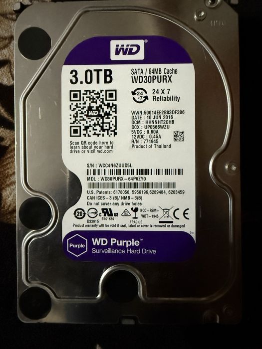 3TB HDD sotiladi (ishlamaydi, zapchastga)