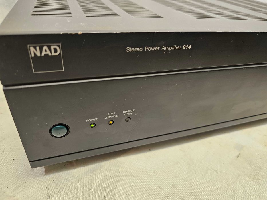 Final NAD 214 2x80W 8ohm