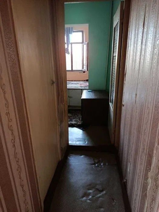 Продаю 1 комнатную квартиру Янгихает Дустлик 1