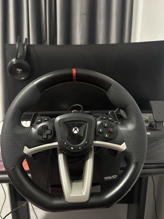 Volan gaming xbox nou nout abea jucat il vand ca numai ma pasioneaza jocuri cu masini