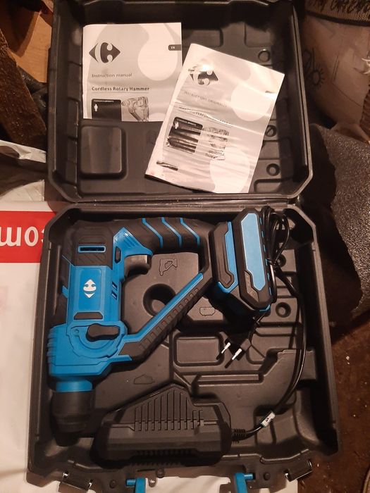 Carrefour rotopercutor nou dy94277