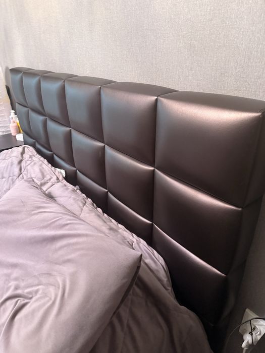 Продам кровать 160*200