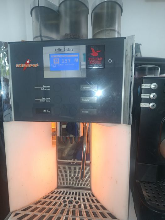 Професионална Кафе машинаина