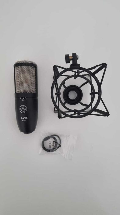 AKG P420 Microfon cu condensator pentru studio