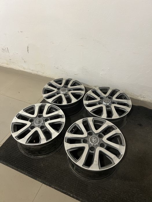 Диски  4 шт от TOYOTA LEXUS