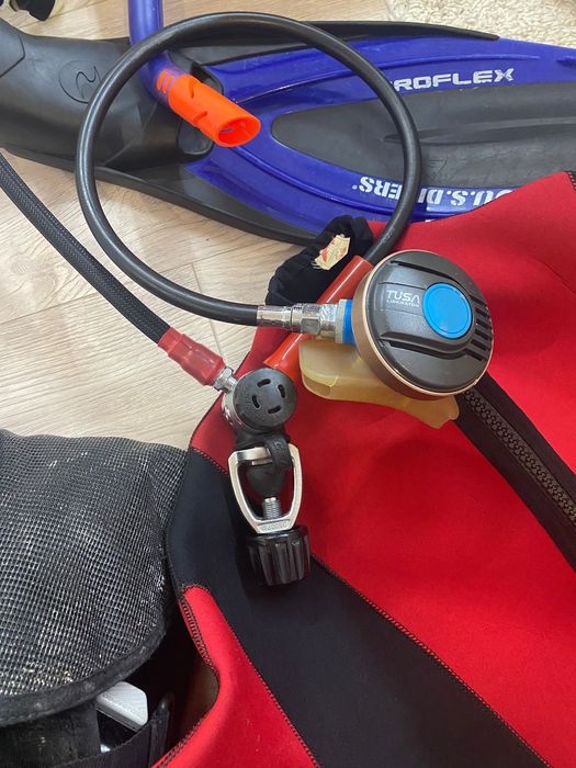 Водолазна екипировка / водолазен костюм Modulo m