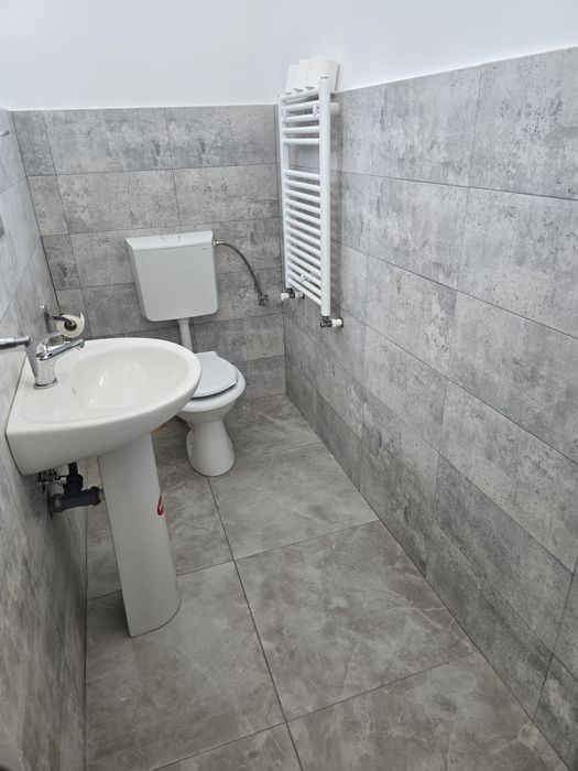 De închiriat Spațiu comercial Tazlau 62 mp utili, jud. NEAMT