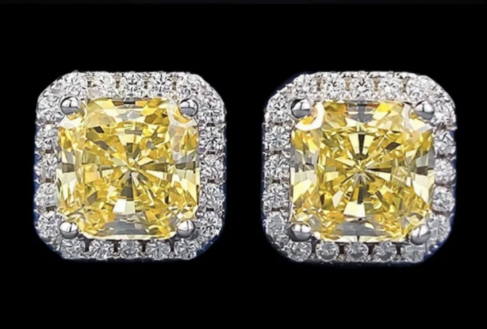 Серьги с Муассанитом