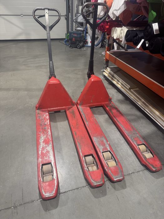 Транспалетна количка 2500кг