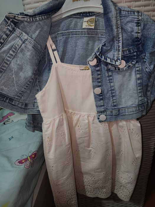 Новое кружевное платье на 2 года