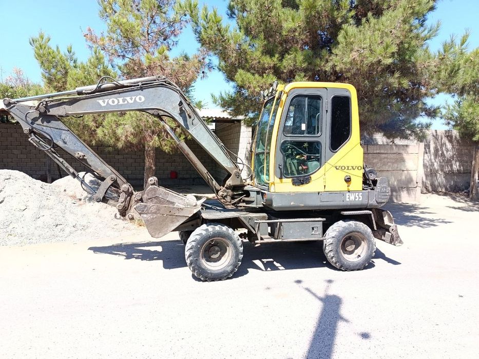 Sotiladi Volvo 55