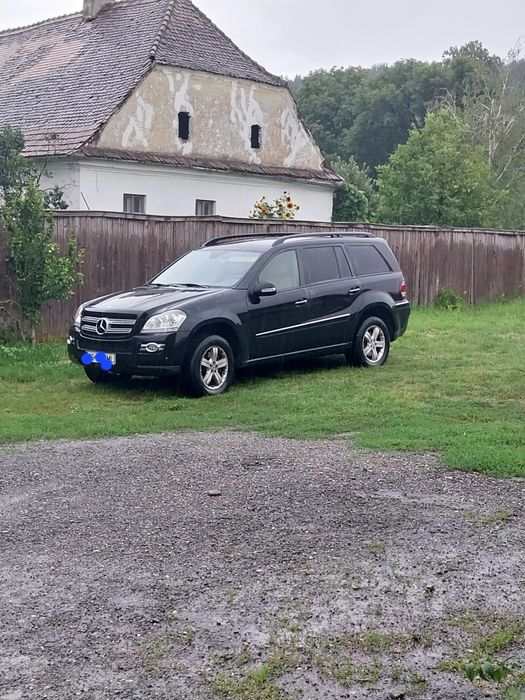 De vanzare Mercedes gl 320 preț in euro.preț 6900 € .