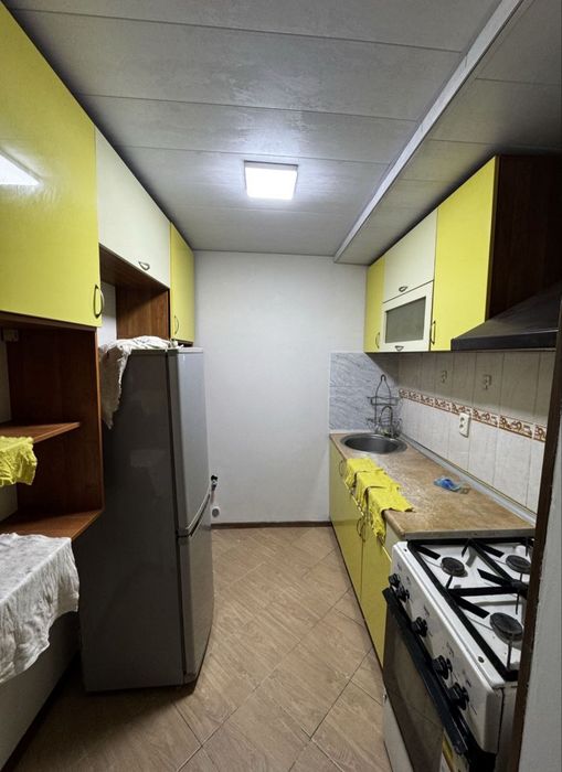 Срочно продаётся Чиланзар 6 Балкон 2*6 3/1/4