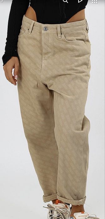 НОВИ БЕЖОВИ ДЬНКИ  на Pause jeans - модел NESSA