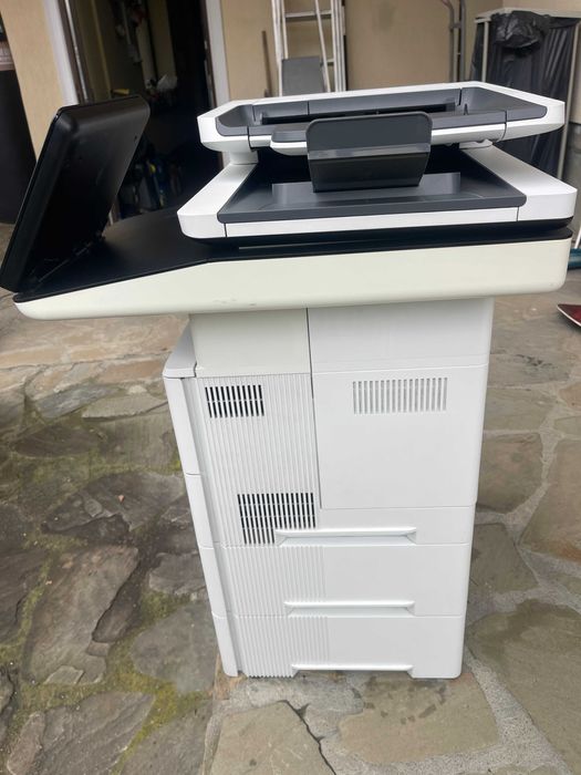 VAND Multifunctional HP LaserJet MFP M527m