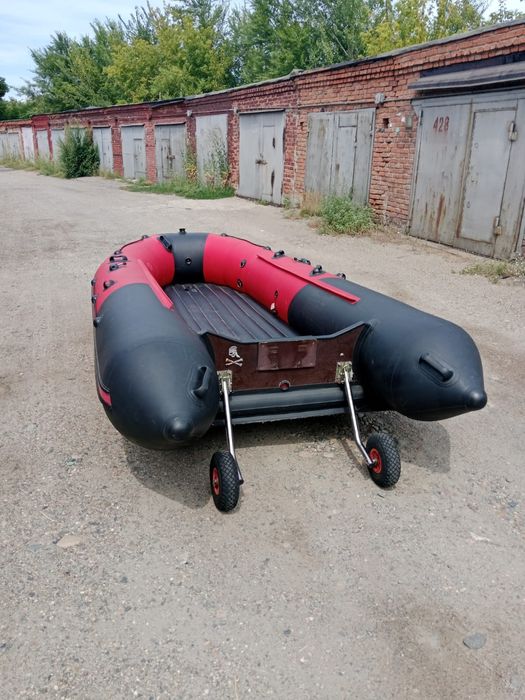 Для передвижения по воде.