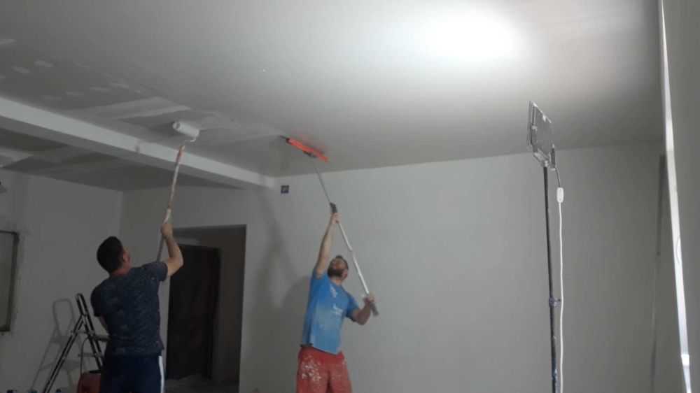 Amenajari interioare, inst. electrice, sanitare si termice