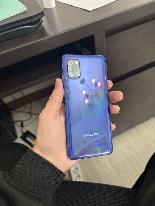 Продам Samsung в хорошем состоянии