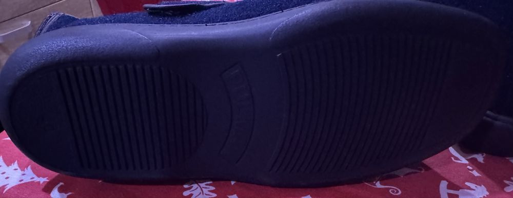 Vand pantofi de casa/curte Pulman - dama