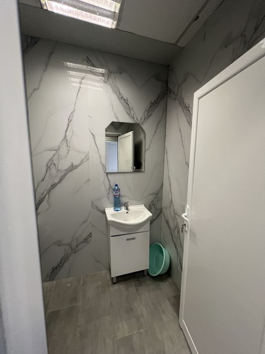 Дава се под наем Магазин в Пловдив, Христо Смирненски - 35 кв.м за 468.69 € - Снимка #1