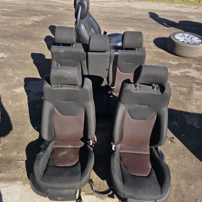 Салон свален от сеат алтеа хл