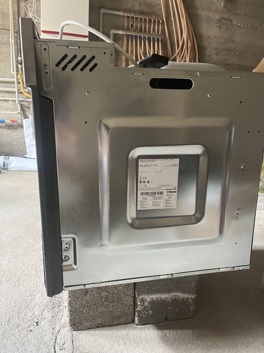 Продам духовой шкаф Hansa