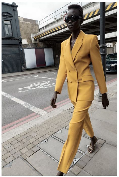 Дамски костюм ZARA