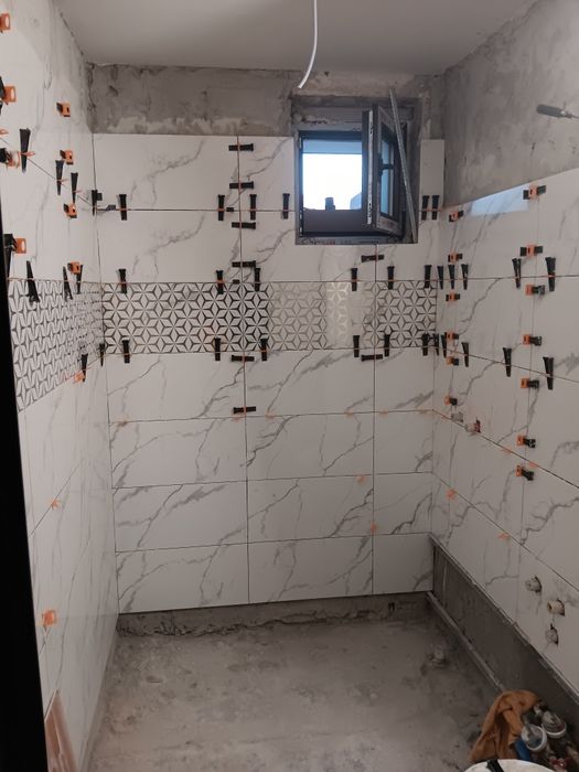 Finisaje interioare și exterioare