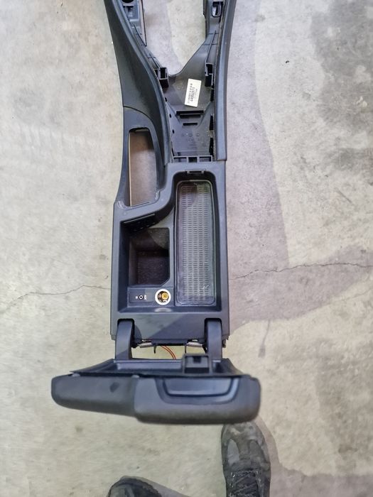 Cotiera europa piele neagra bmw e90 e91 e92 e93