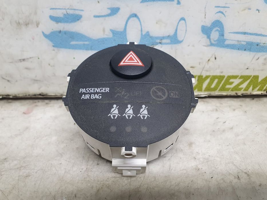 Buton avarii 83950-0d050 Toyota Yaris XP130 (2011 - 2014)