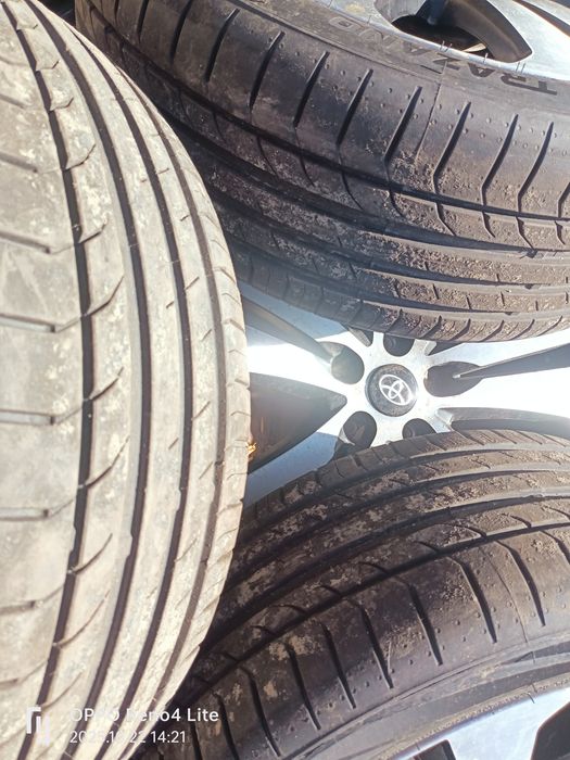 Комплект дисков с шинами