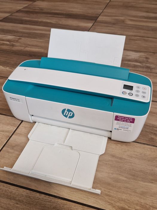 Imprimanta color HP 3762 scanner wifi