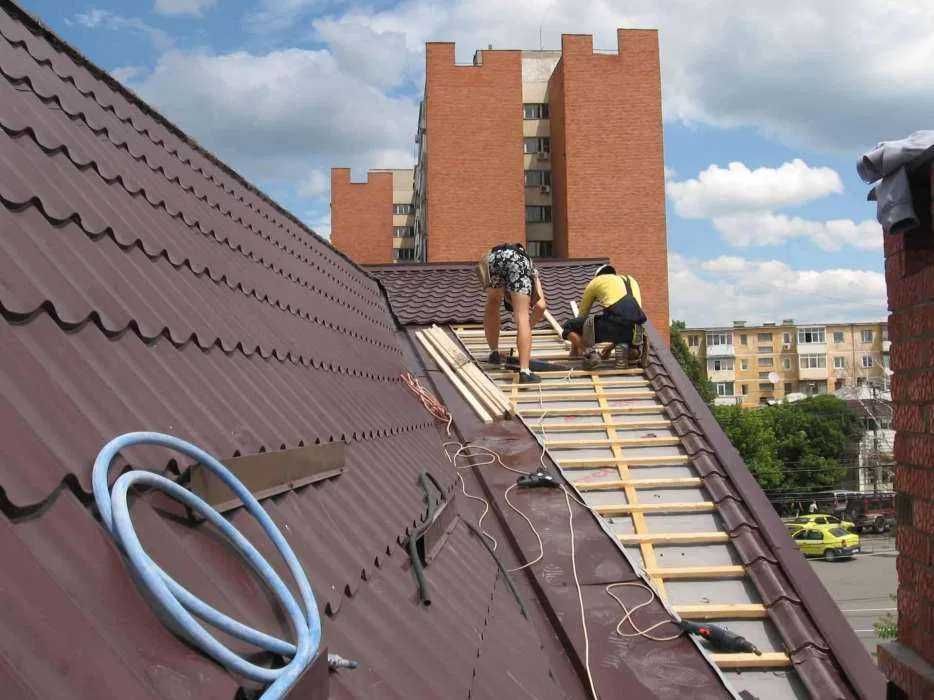 Mesteri pentru acoperisuri complete, sisteme pluviale