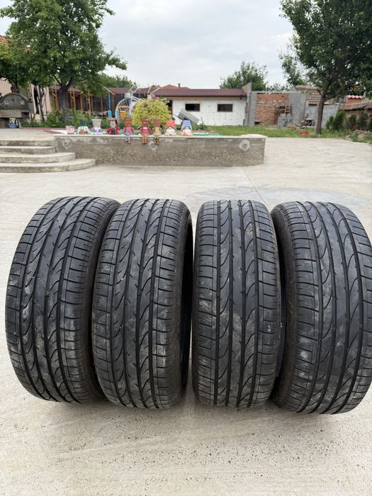 Летни гуми 19* Bridgestone 235/45R19