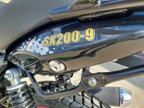Мотоцикл  Regulmoto SK200-9