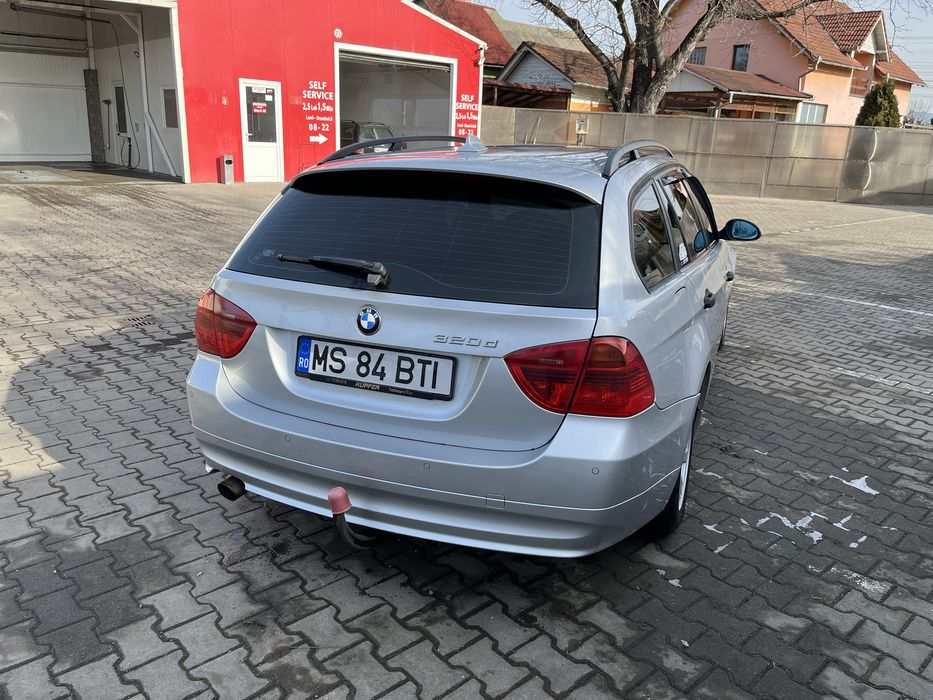 BMW 320d e91 163cp
