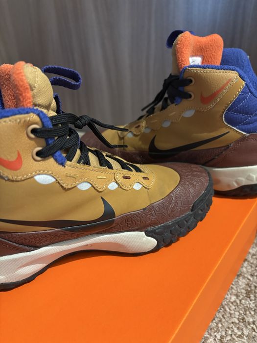 Ghete Nike marime 35.5