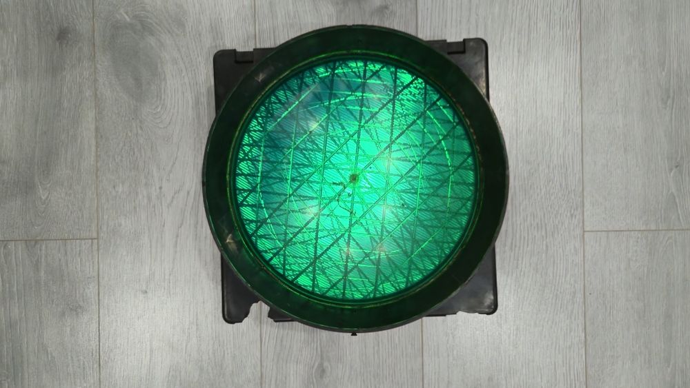 Светофор в качестве светильника