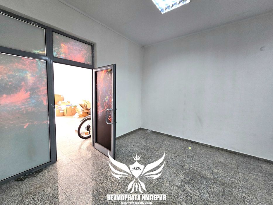 Дава се под наем Магазин в Пловдив, Индустриална зона - Север - 100 кв.м за 664.02 € - Снимка #2