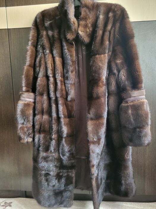 Продам шубу р.48-50-52