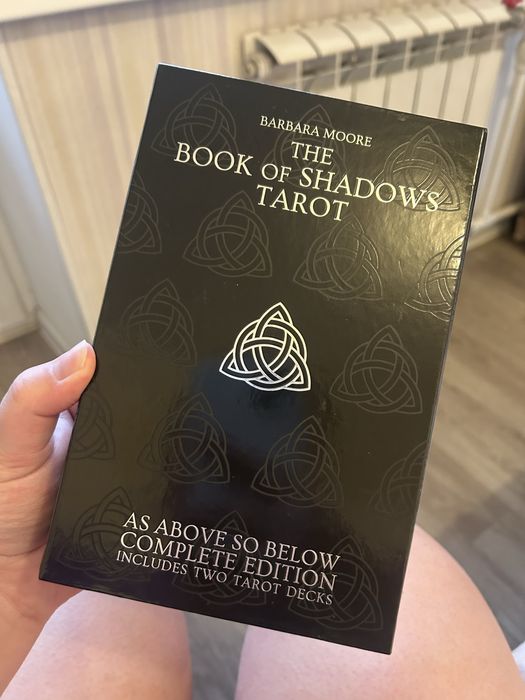 Карты таро Book of shadows Tarot Barbara Moore