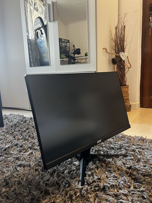 Monitor gaming LED VA Acer Nitro 21.5  Full HD HDMI 1ms Negru QG221Q