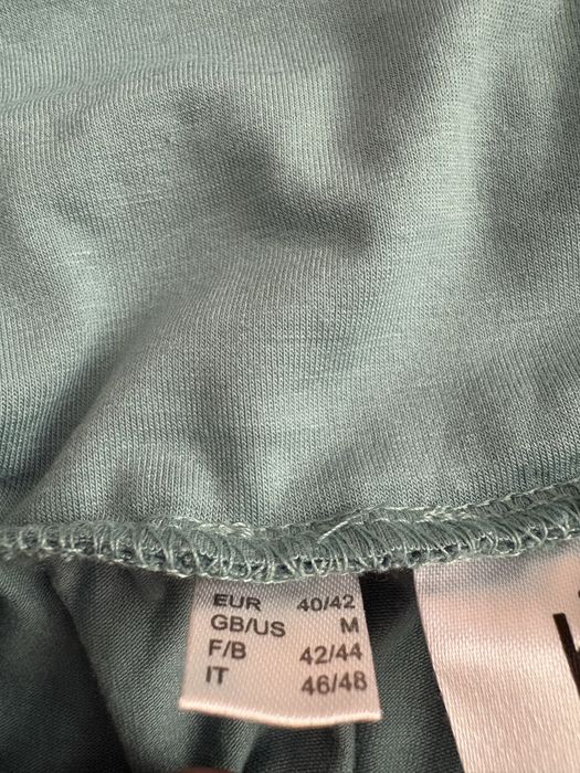 Bonprix pantaloni scurti dama ,40-42