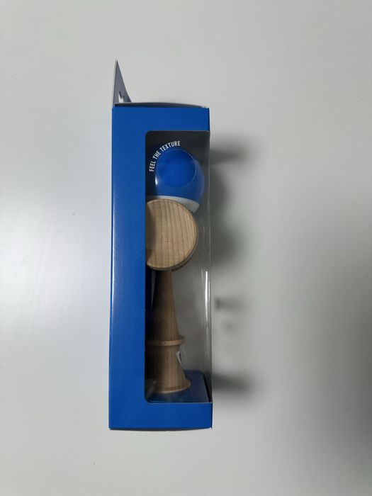Kendama Krom Pop albastru – nouă, originală, sigilată,